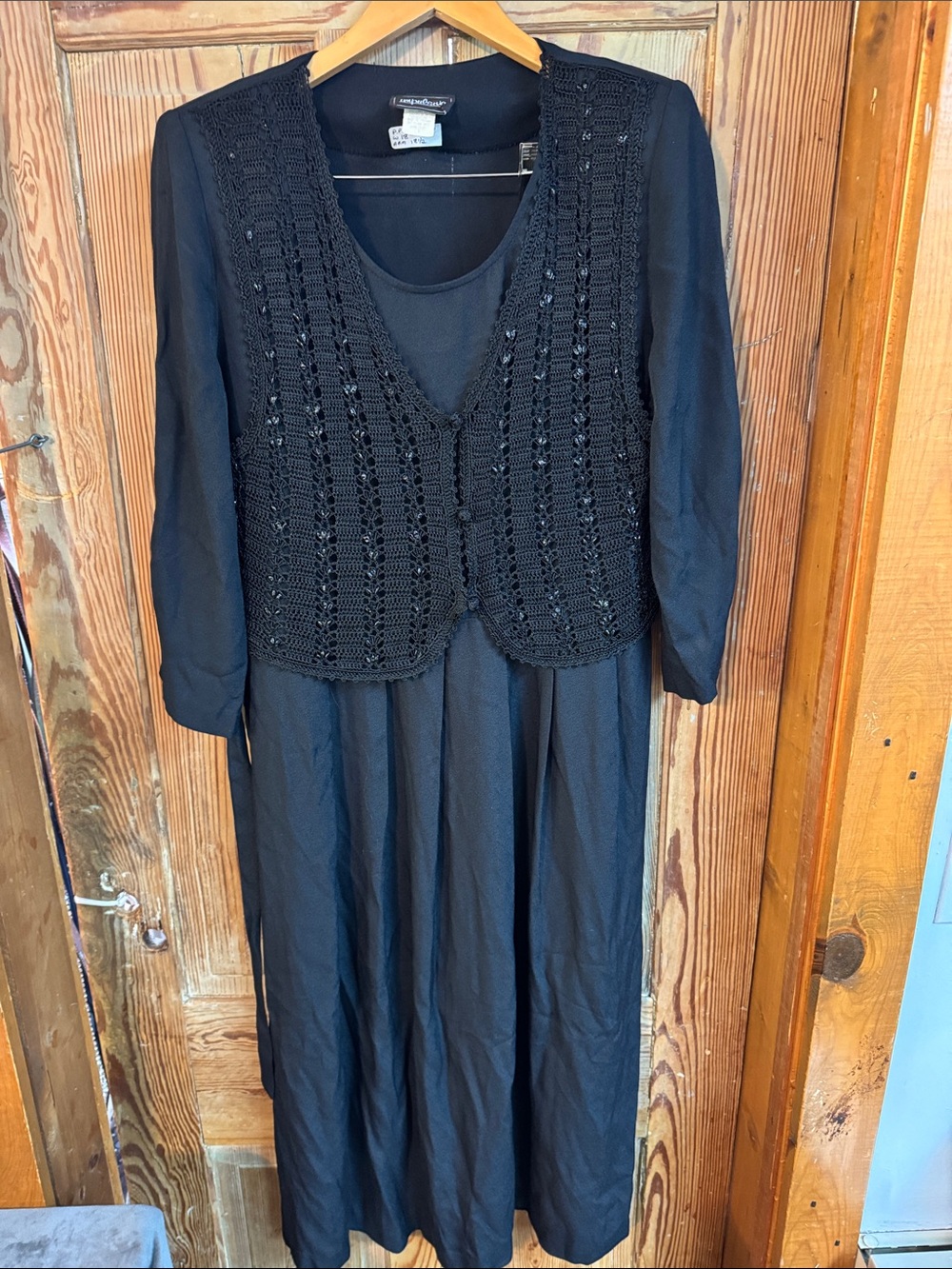 Vintage impulsive Black pleated Dress with Crochet Vest